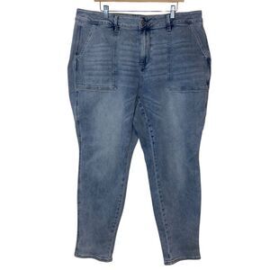 Judy Blue Woman's Light Wash Jogger Style‎ Utility Cargo Jeans Plus Size 20W